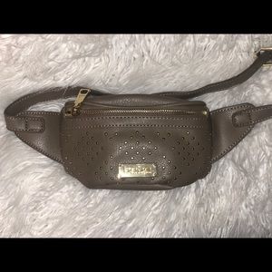 Tan/beige Fanny pack